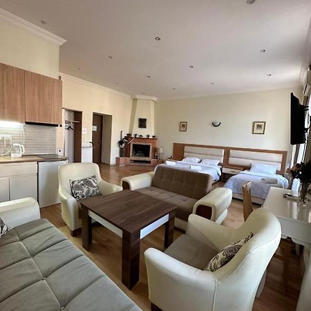 Marjani Apartments Tbilisi ภายนอก รูปภาพ